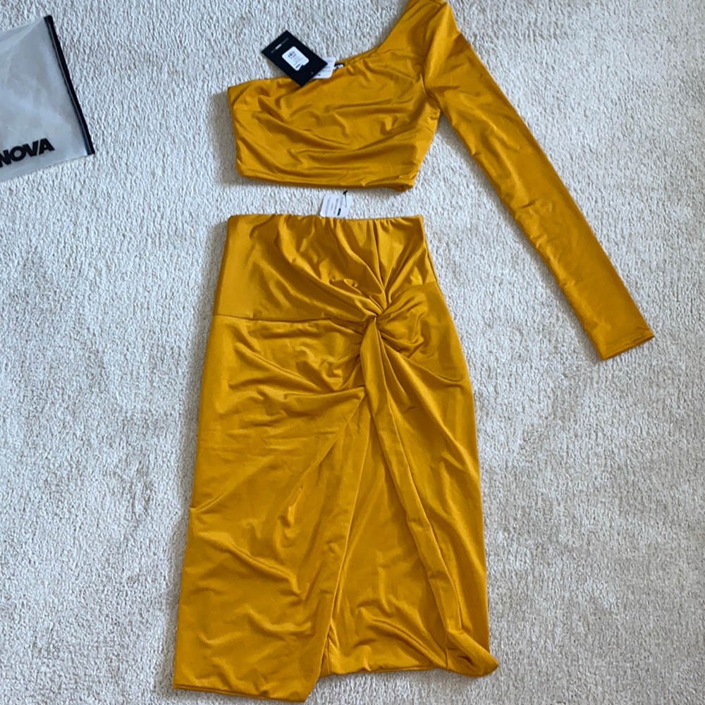 Fashion Nova Looking Amazing Skirt Set -Small